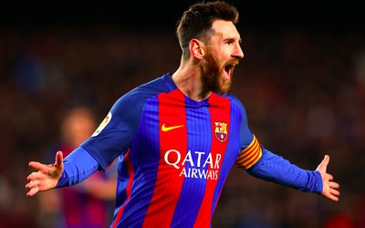 爱赢电竞播报-格列兹曼赛后与家人庆祝胜利